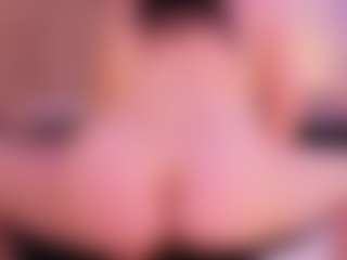 Anna Gabor Queen Anal MILF webcam performer live streaming