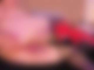 Live cam show with Anna Gabor Queen Anal - Ride Torso on Soda Cam