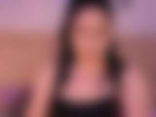Live cam show with Anna Gabor Queen Anal - Ride Torso on Camsoda