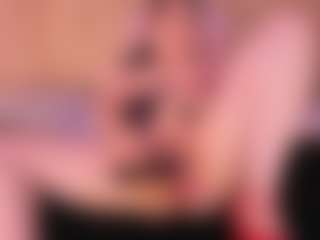 Live cam show with Anna Gabor Queen Anal - Fingering on Sweet Sext
