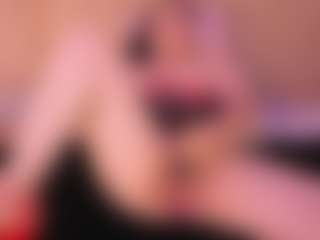 Live cam show with Anna Gabor Queen Anal - Lovense on CamSodaAdn