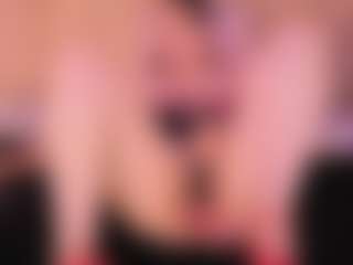 Anna Gabor Queen Anal MILF webcam performer live streaming