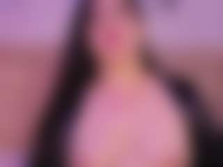 Anna Gabor Queen Anal MILF webcam performer live streaming