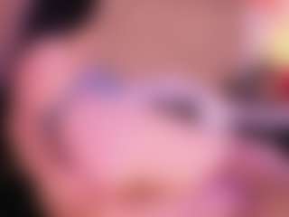 Live cam show with Anna Gabor AnalQueen - Butt Plug on CamClone