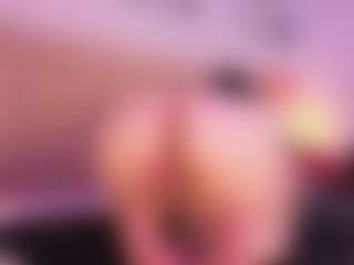 Live cam show with Anna Gabor AnalQueen - Public Mature on Camsoda