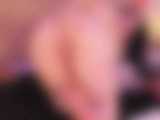 Anna Gabor AnalQueen MILF webcam performer live streaming