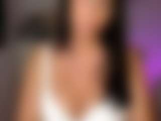 Live cam show with BiancaTease - Pleasure on Mixed Magazine Live