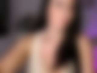 Live cam show with BiancaTease - Blue Eyes on AdultVida.com