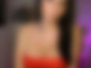 Live cam show with BiancaTease - Brown Hair MILF on TastyBlacksLive