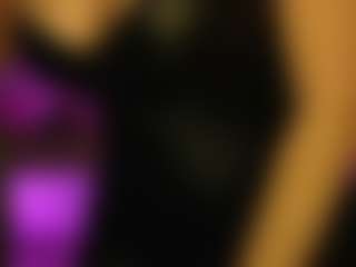 Live cam show with BiancaTease - Roleplay on Chatstar