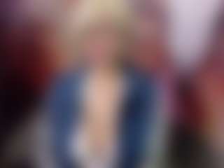 Cristinablue21's Live Sex Cam Show