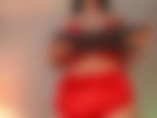 Live cam show with velvet-holly - Camel Toe on Milf Play
