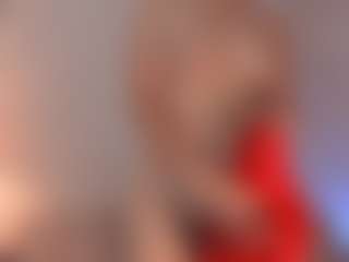 Live cam show with velvet-holly - Body Massage on instabang