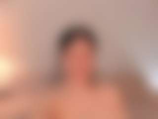 velvet-holly's Live Sex Cam Show