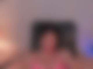 velvet-holly's Live Sex Cam Show