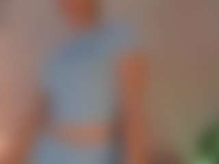 Live cam show with Hanna - Cute on milfzrlive.com