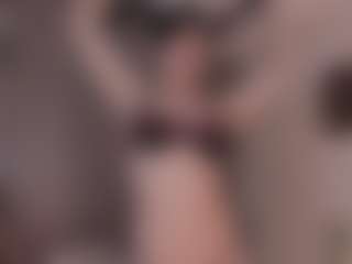 Live cam show with Hanna - Ass Clapping on Camsoda