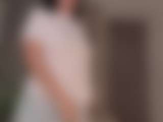 Live cam show with Hanna - Brown Eyes on Dolls Live