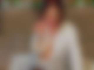 Live cam show with LucyBelli - Green Eyes on Camsoda Late Night