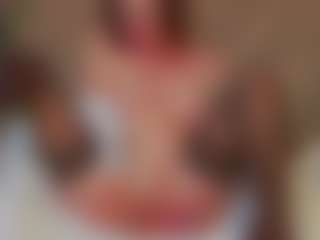 LucyBelli's Live Sex Cam Show