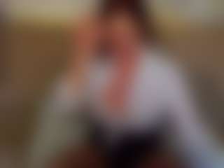 LucyBelli's Live Sex Cam Show