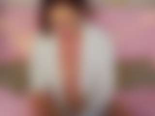 Live cam show with LucyBelli - Mature on Soda Cam