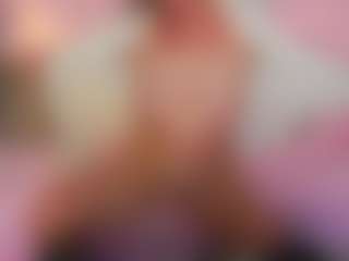LucyBelli's Live Sex Cam Show
