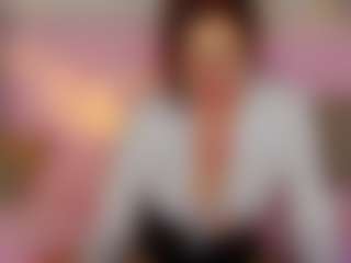 LucyBelli's Live Sex Cam Show