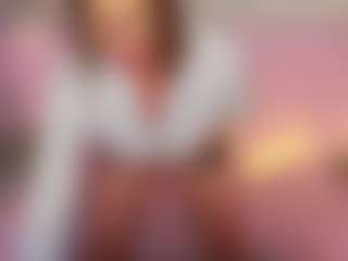 LucyBelli's Live Sex Cam Show
