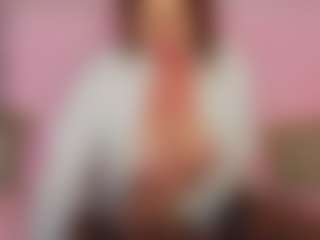 LucyBelli's Live Sex Cam Show