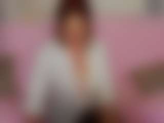 LucyBelli's Live Sex Cam Show