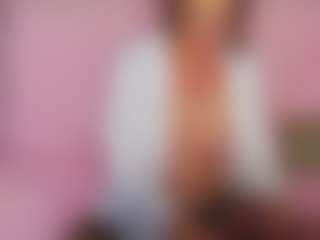 LucyBelli's Live Sex Cam Show