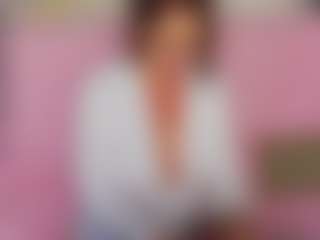 LucyBelli's Live Sex Cam Show