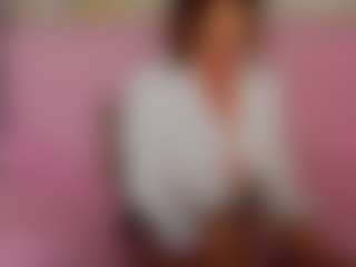 LucyBelli's Live Sex Cam Show
