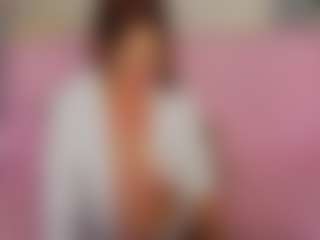 LucyBelli's Live Sex Cam Show