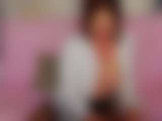 LucyBelli's Live Sex Cam Show