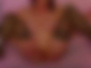 Live cam show with LucyBelli - Middle Aged on fapnchat