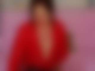 Live cam show with LucyBelli - Green Eyes on Camsoda