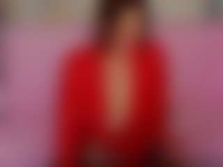 Live cam show with LucyBelli - Mature on Camsoda