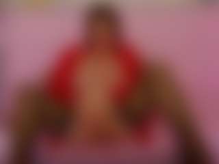Live cam show with LucyBelli - Green Eyes on Strip Flash - Live Sex Shows