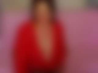 Live cam show with LucyBelli - Amateur Mature on Fling VIP Chat