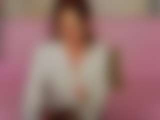 LucyBelli's Live Sex Cam Show