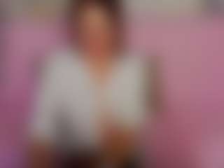 LucyBelli's Live Sex Cam Show