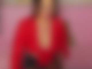 Live cam show with LucyBelli - Green Eyes on Mixed Magazine Live