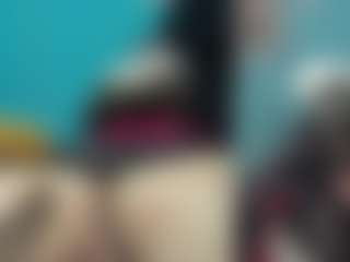 Live cam show with mia-kathelyn - Spank on Camsoda