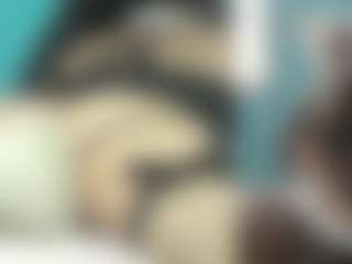 Live cam show with mia-kathelyn - Muscular on wildcum.com