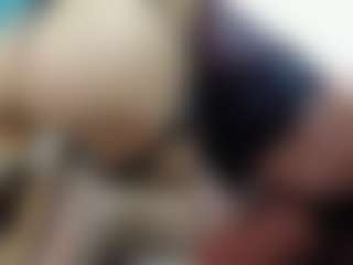 Live cam show with mia-kathelyn - Tease on CSO-WL