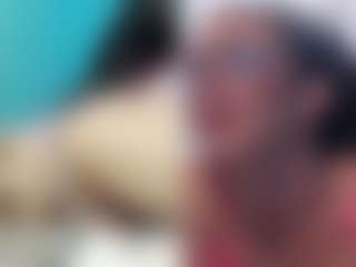Live cam show with mia-kathelyn - Brown Eyes on madthumbs