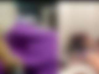 Live cam show with mia-kathelyn - Submissive on Gym Cam Girls