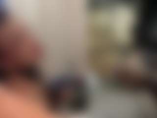 Live cam show with mia-kathelyn - Drinking on Camming Site